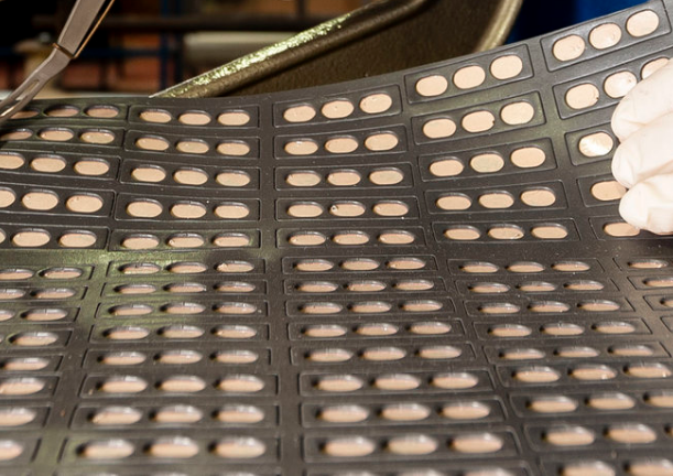 耐高温、易清除遮蔽方案,为航空发动机锻造更强“心”片